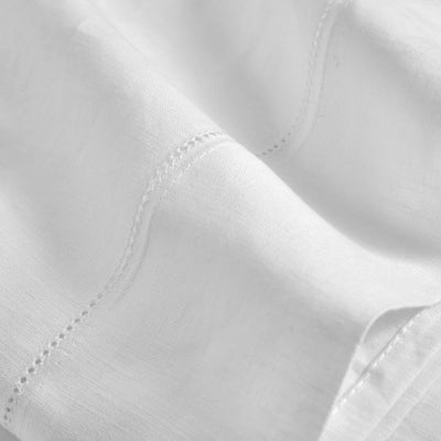 Linen hemstitch top sheet optical white