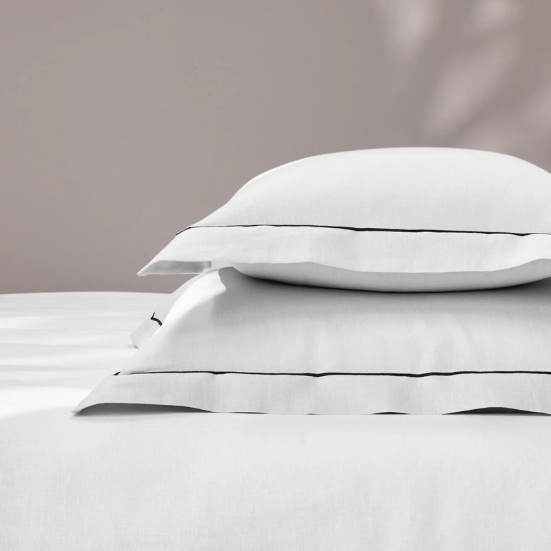 bourdon border white linen pillowcase