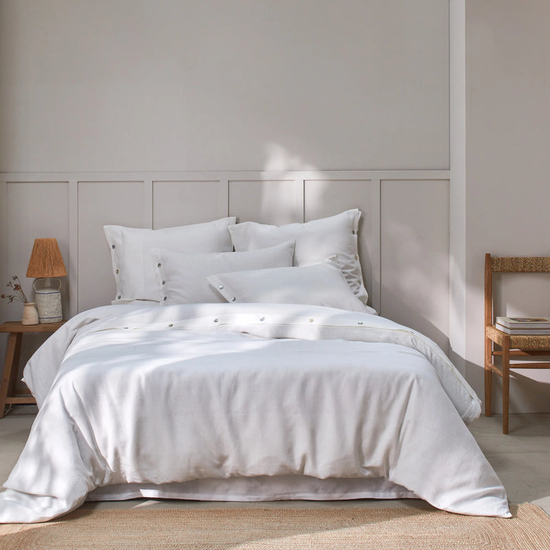 Shell Buttoned Washed Linen Duvet Cover White