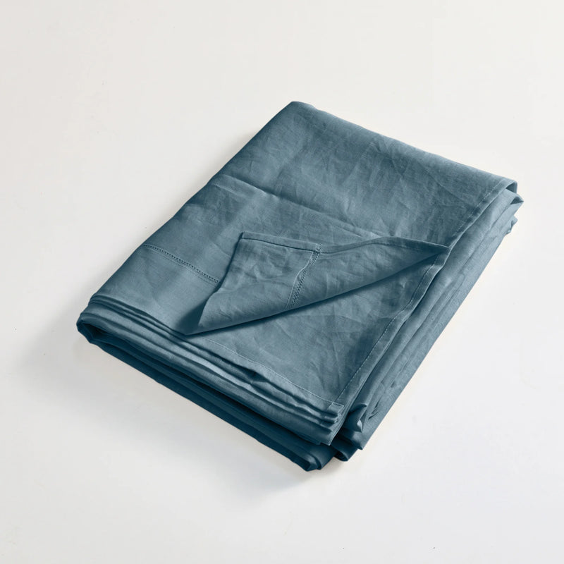 Linen hemstitch folded top sheet optical blue