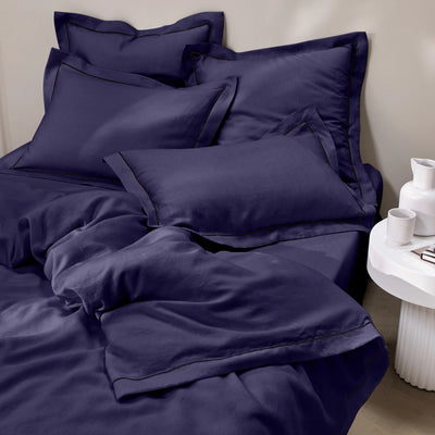 bourdon border dark blue linen pillowcase