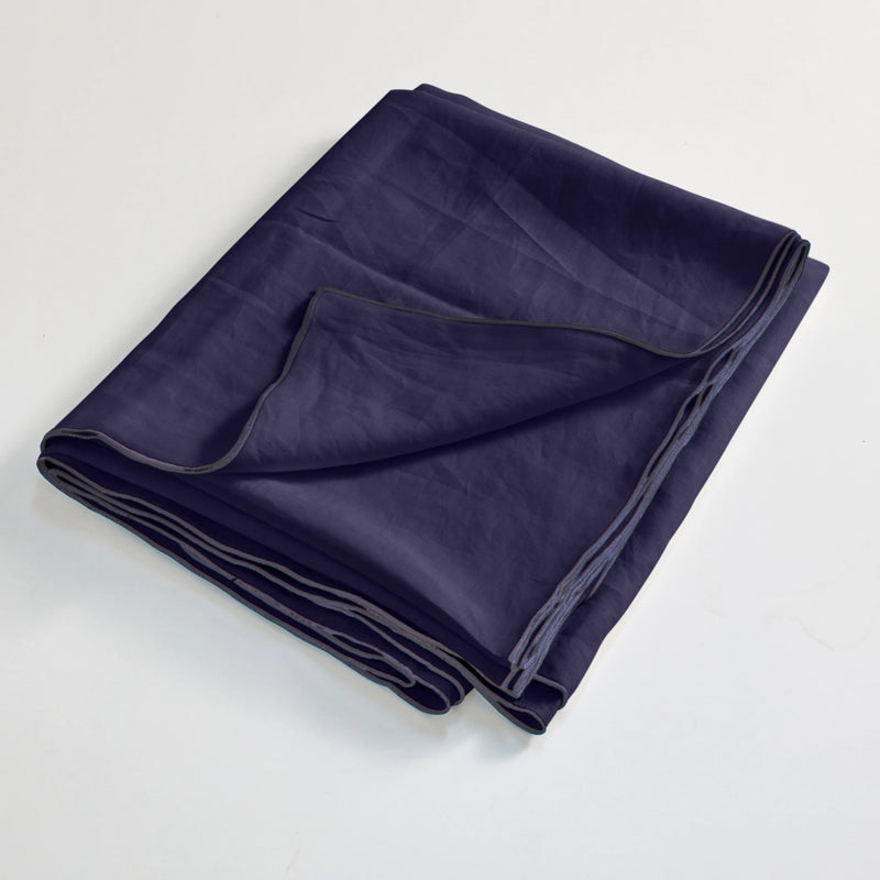 Bourdon Edge Flat Sheets Folded Night Blue