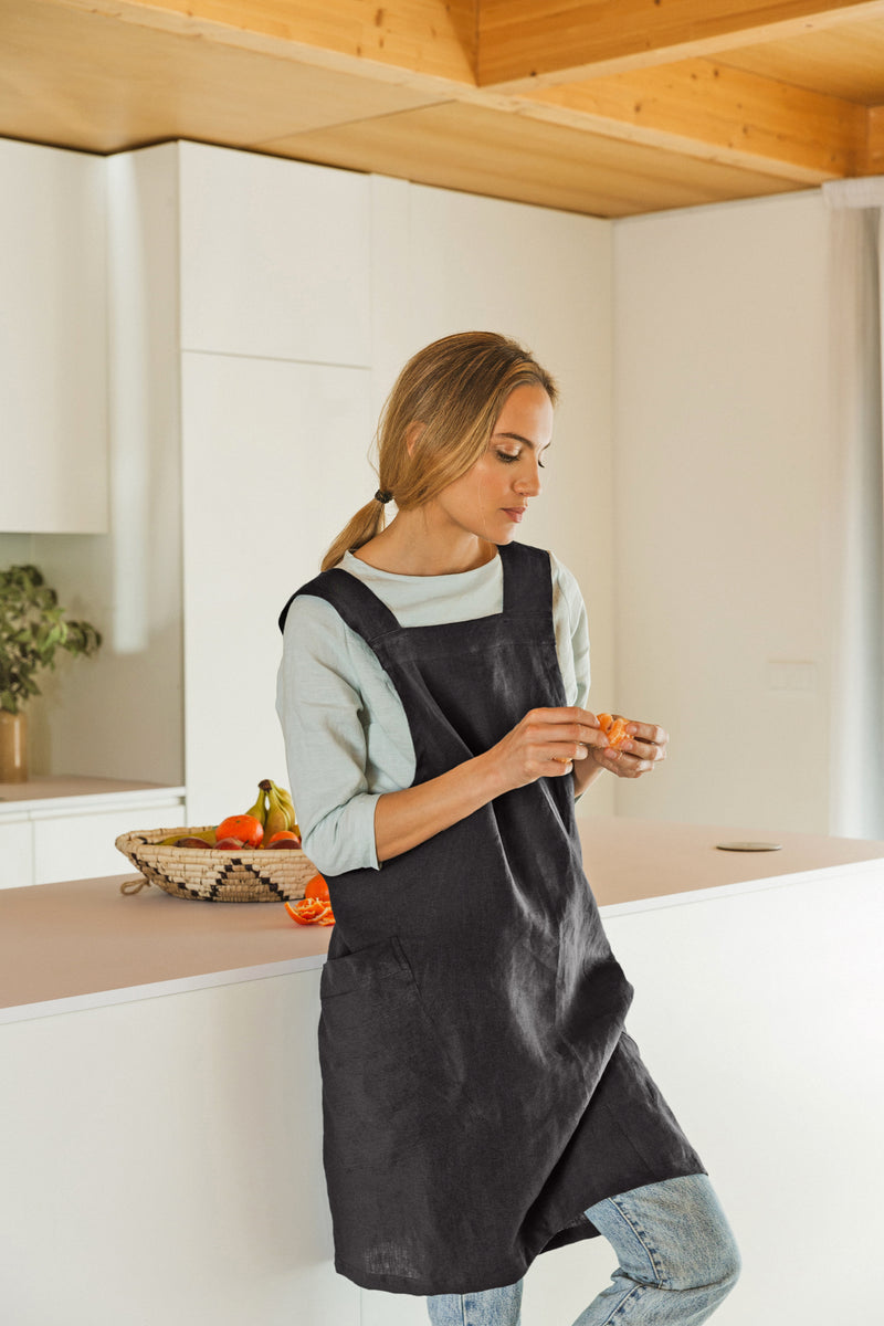 Japanese Style Washed Linen Pinafore Apron  black