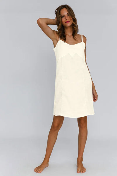 Washed Linen Nightgown "Olívia" ivory