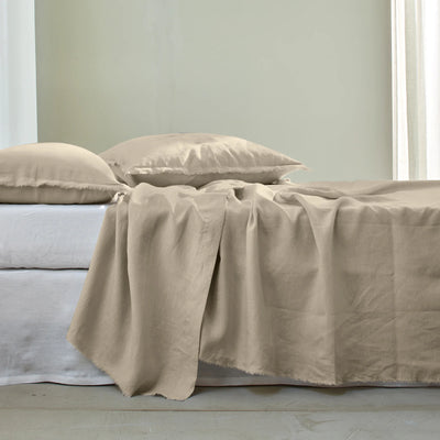 Flat Sheet with Frayed edge Border Natural