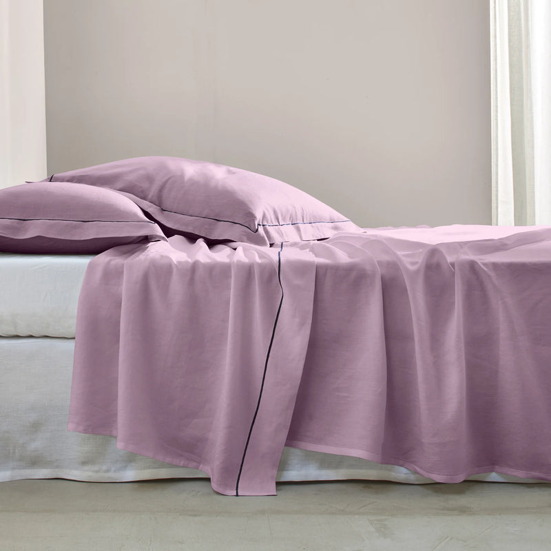 Bourdon border linen flat sheet lilac