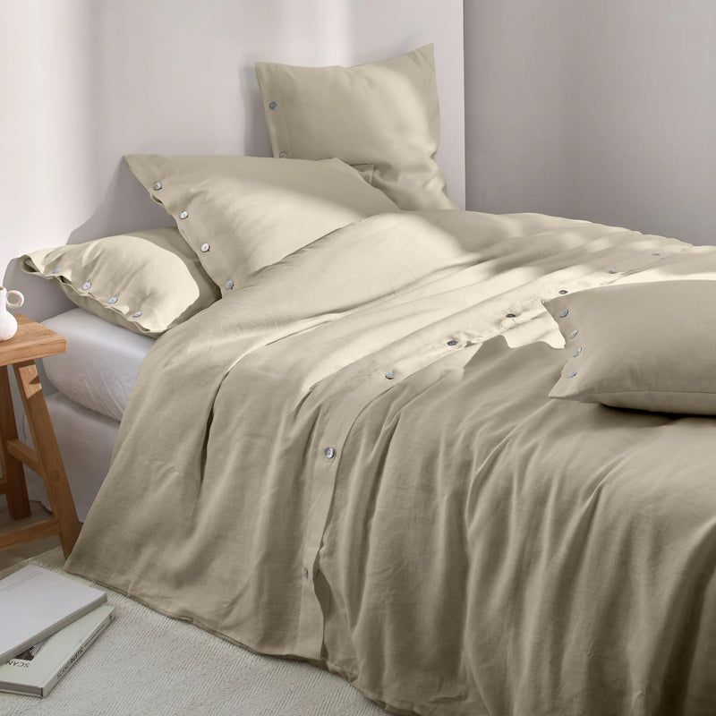 Shell Top Buttoned Linen Duvet Cover Beige