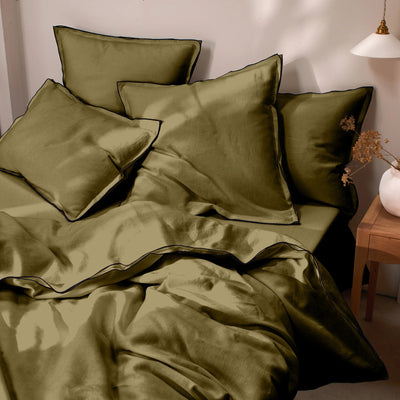 Bourdon Edge green set of Pillowcases 