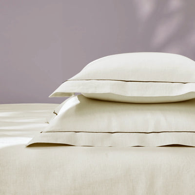 bourdon border ivory linen pillowcase