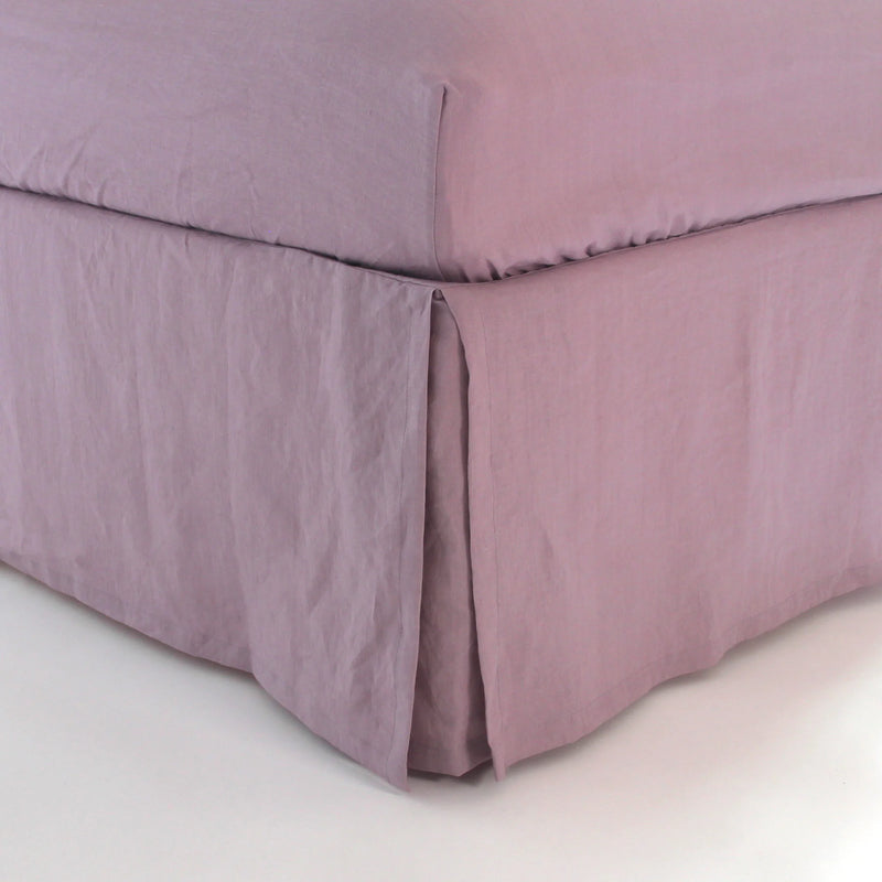 Split-Corner Linen Bed Skirt lilac