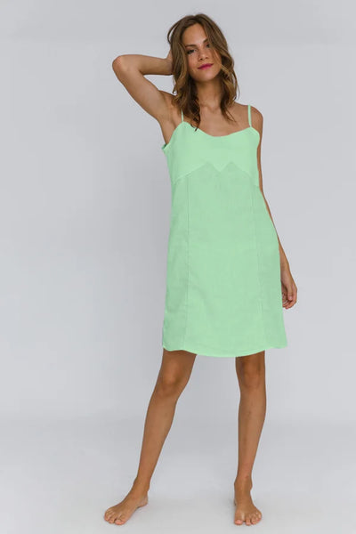 Washed Linen Nightgown "Olívia" mint green