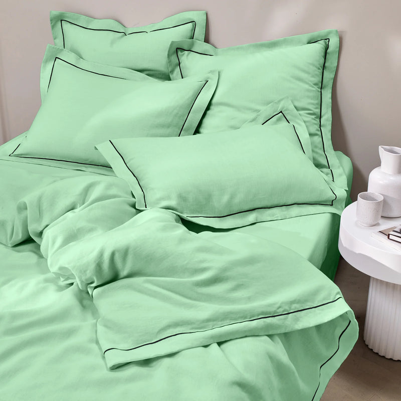 bourdon border light green linen pillowcase