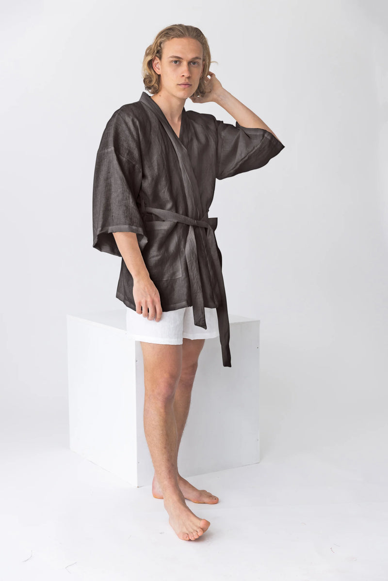 Short linen bathrobe, “Orlando” kimono style lead grey