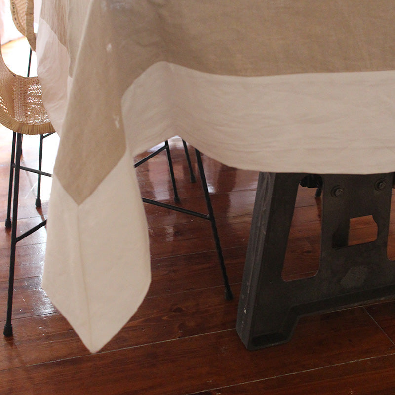 CLOSEUP CUSTOM SIZE LINEN TABLECLOTH WITH CONTRASTED BORDER